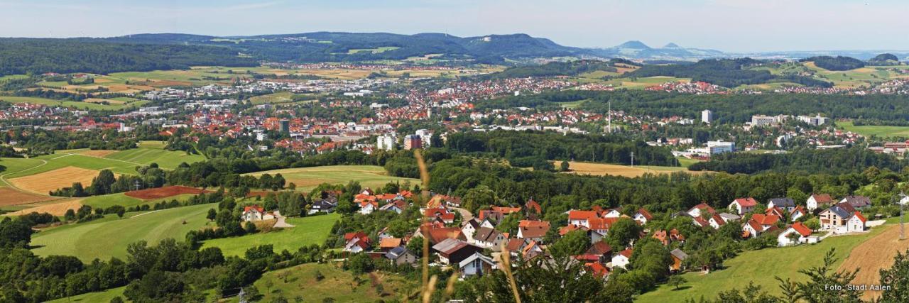 Hotel Zum Weissen Ochsen อาเลิน ภายนอก รูปภาพ